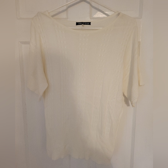 Cable & Gauge Ivory Cable Knit Top - Picture 1 of 2